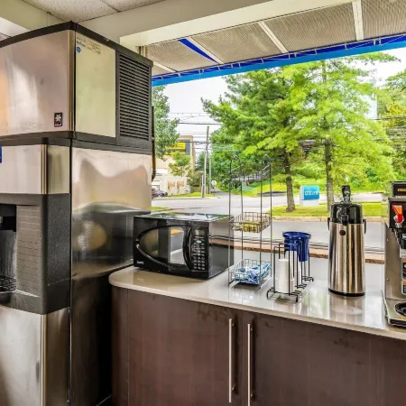 Motel 6 Elmsford, NY - White Plains