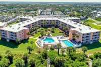 Ocean View Condo in Beachfront Resort With Wifi, Central AC, 2 Pools, & Tennis