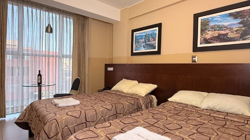 Reyna Hotel