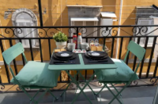 Scugnizzo Apartment Hotels in 