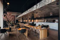 Carbon Hotel - breakfast