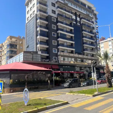 Lion Park Suites & Residence Hotel