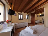 Locanda Dell'Oca Bianca Các khách sạn ở Como