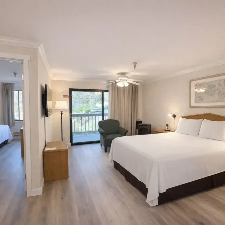 Friday Harbor Suites