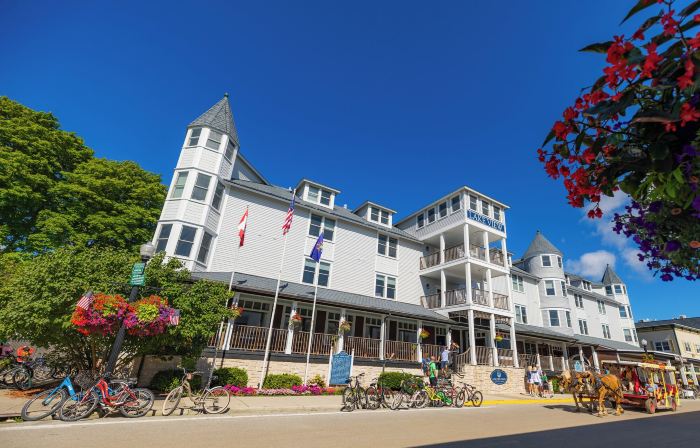 Lake View Hotel