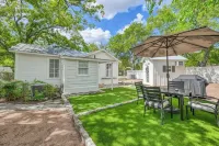 Charming Cottage Near Main with Patio&FirePit!!