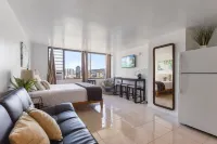 Skyline Island Stay-2 Adjoining Studios - Kolam Renang Peribadi