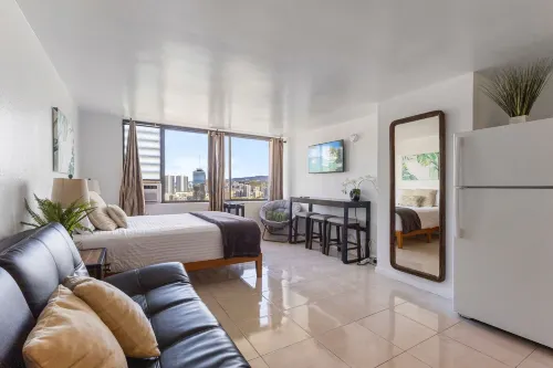 Skyline Island Stay-2 Adjoining Studios