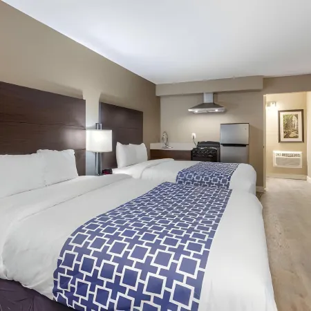 Rodeway Inn & Suites