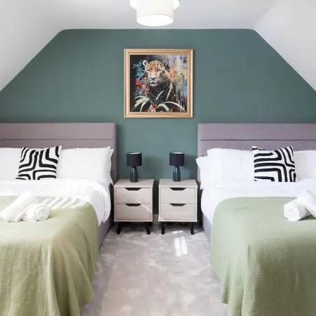 Somers Suites Apartments-central-high Spec-sleep 4