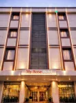 My Rose Hotel Hôtels à proximité de : Centre commercial Axis Istanbul