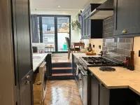 Spacious House in Guildford Hotels in Guildford