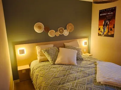 Le California Hotels in 