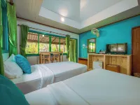 Ko Kut Ao Phrao Beach Resort Hotels near Ao Phrao Beach