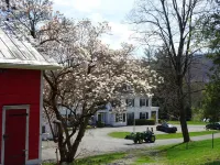 Brinckerhoff Inn