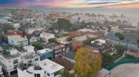 Sunny Venice Beach Home With Open Living & Walkability to Abbot Kinney Venice Drift by Avantstay