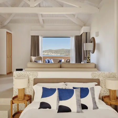 Angelina Boutique Escape
