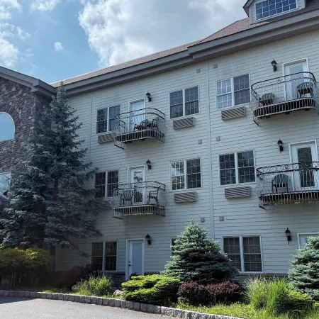 The Willowbrook Village at Lake Harmony, a Wyndham Hotel