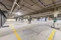 Stadium Suites - parking