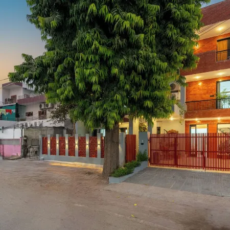 Alaya Stays Ramalaya - Room with Balcony