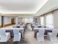 Mövenpick Doha - 4-Star
