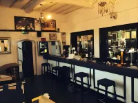 Highlands Hotel and Bar Hotels in Saint Leonards