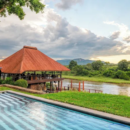 River House Lodge