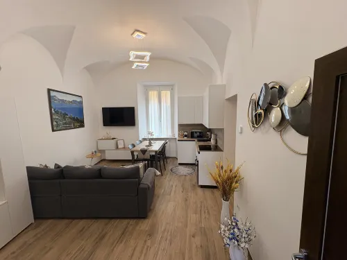 Home Albert-Lago Maggiore Luino - 3 stelle