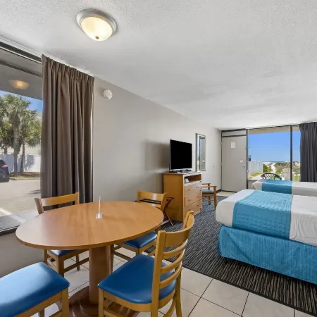 Beachside Motel - Amelia Island