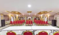 A.G Hotel and Suites - parking