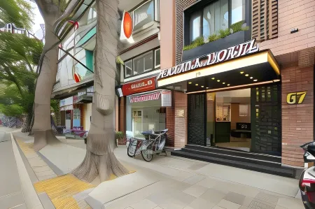 Marina Hotel