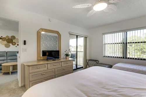 Resort Condo Near Anna Maria Island & Img Academy - Apartments