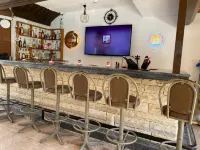 أوزاي أبارت هوتل - غرفة مطلة على الجبل