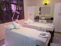 Peaks Hotel Nanyuki - spa