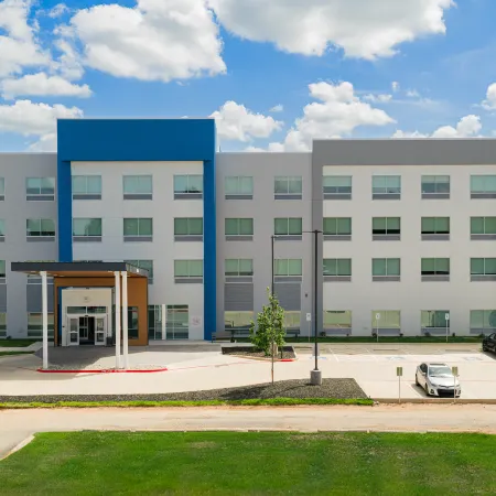 Holiday Inn Express & Suites TYLER SOUTH – UNIVERSITY AREA by IHG