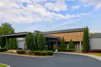 Courtyard by Marriott Atlanta Windy Hill/Ballpark - Parvekkeita
