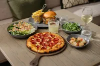 Holiday Inn & Suites Sunshine Coast by IHG - servizio colazione