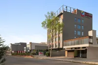 Ramada Encore by Wyndham Chandigarh Zirakpur - spa