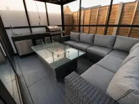 The Cottontail - Optional Hot Tub, Private Room, Free Continental Breakfast - С парковкой