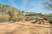 Lakefront Luxury - Boat Slip - Kayaks - Game Room - WiFi