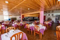 Servatur Montebello - Pools
