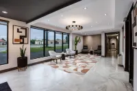 Ramada by Wyndham Kingston - Haustierfreundliche