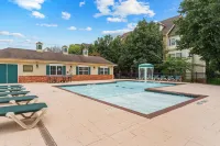 French Quarter Resort - Resorts