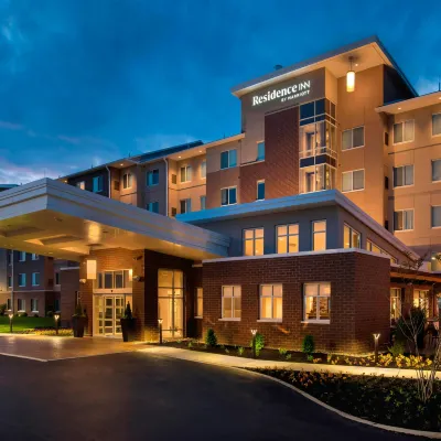 Residence Inn Lancaster Отели рядом с достопримечательностью «Железнодорожный вокзал Ланкастер»