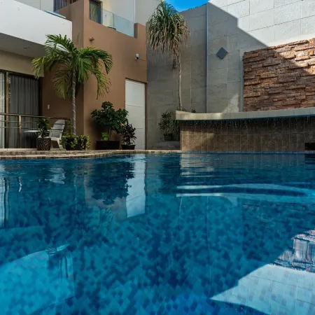 Hotel & Suites Domani