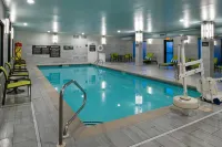 Hampton Inn LaPorte - Pools