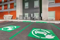 Home2 Suites by Hilton Tulsa Airport - 駐車場