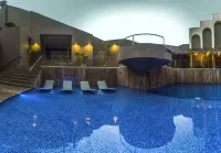 Double Tree by Hilton Iquitos - Pools
