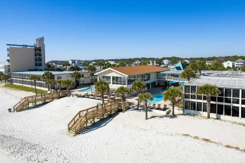 Oceanfront Litchfield Inn - Wifi