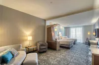 Courtyard Fargo - Pools